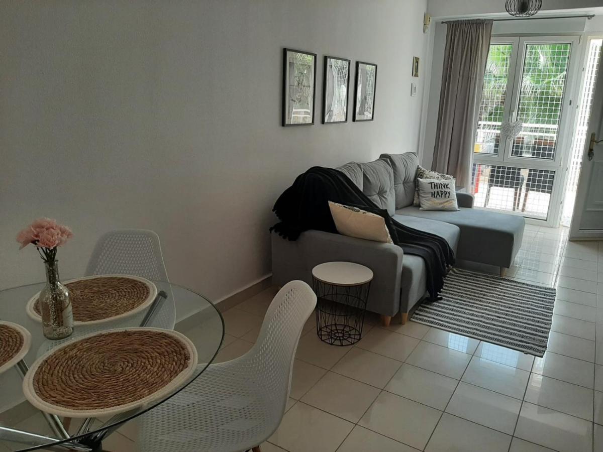 Apartamento Ines, Dehesa De Campoamor,900M From The Sea , Swimming Pool & Tennis Court Luaran gambar